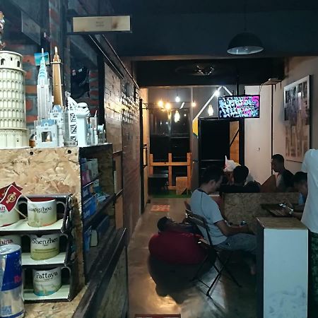 The Bunk Backpackers Hostel By Fleur Sepang Zewnętrze zdjęcie