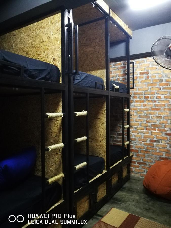 The Bunk Backpackers Hostel By Fleur Sepang Zewnętrze zdjęcie